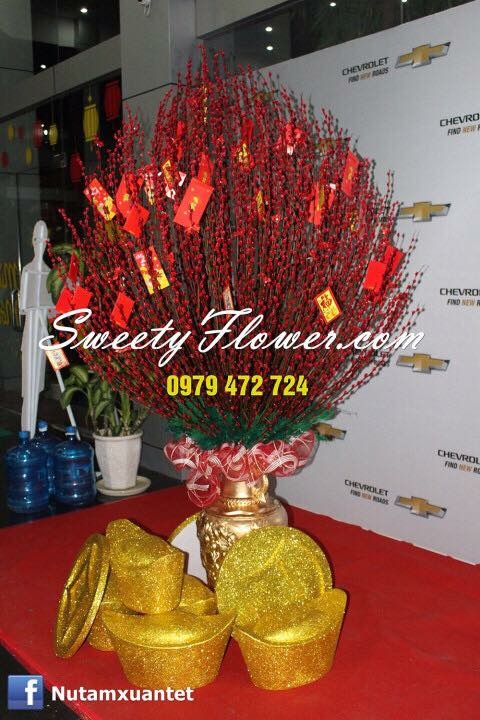 binh-nu-tam-xuan-trang-tri-cua-hang-sua-sweetyflower.com